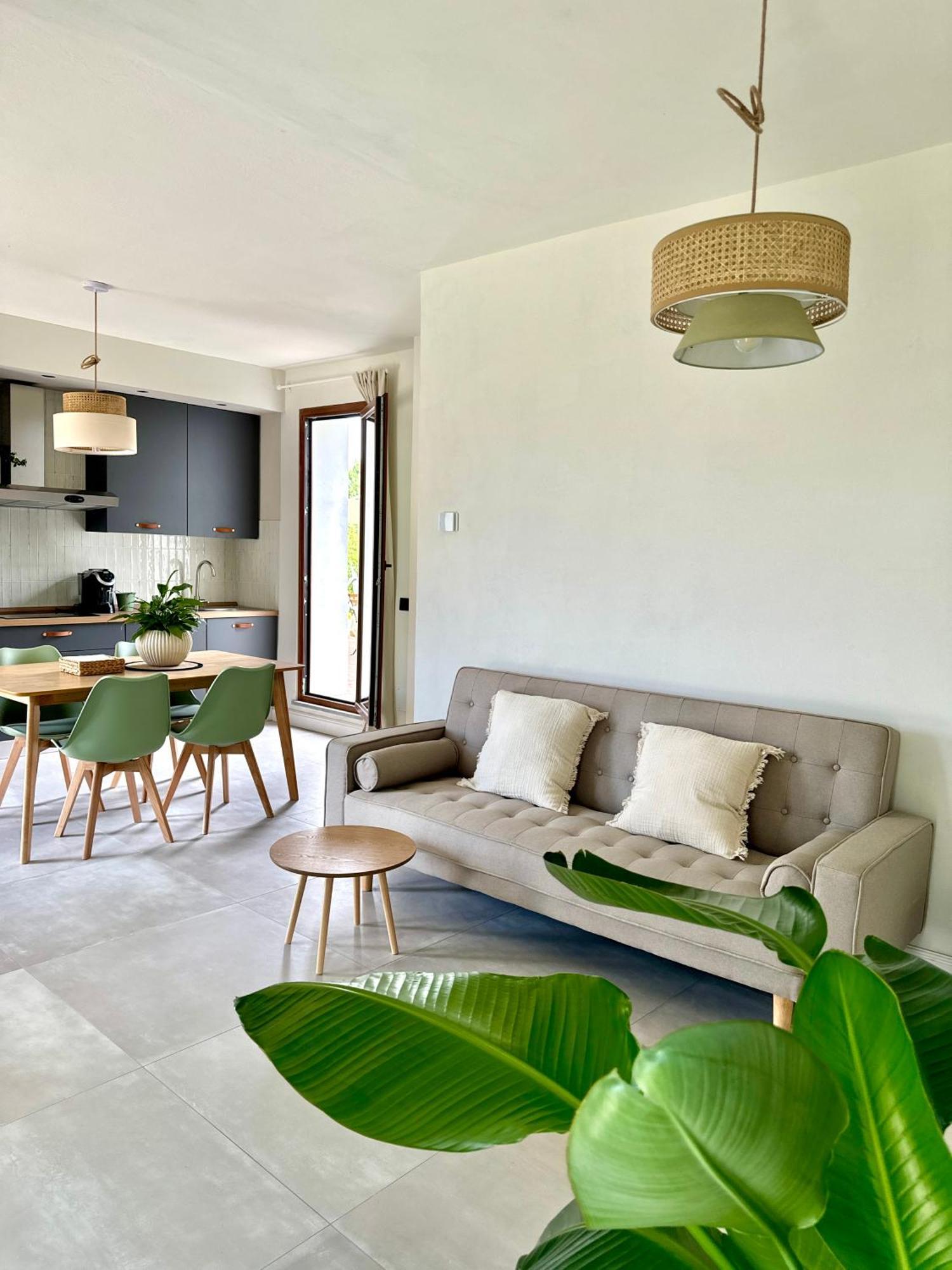 Il Cortile Del Borgo Villa Borgo Ticino ภายนอก รูปภาพ