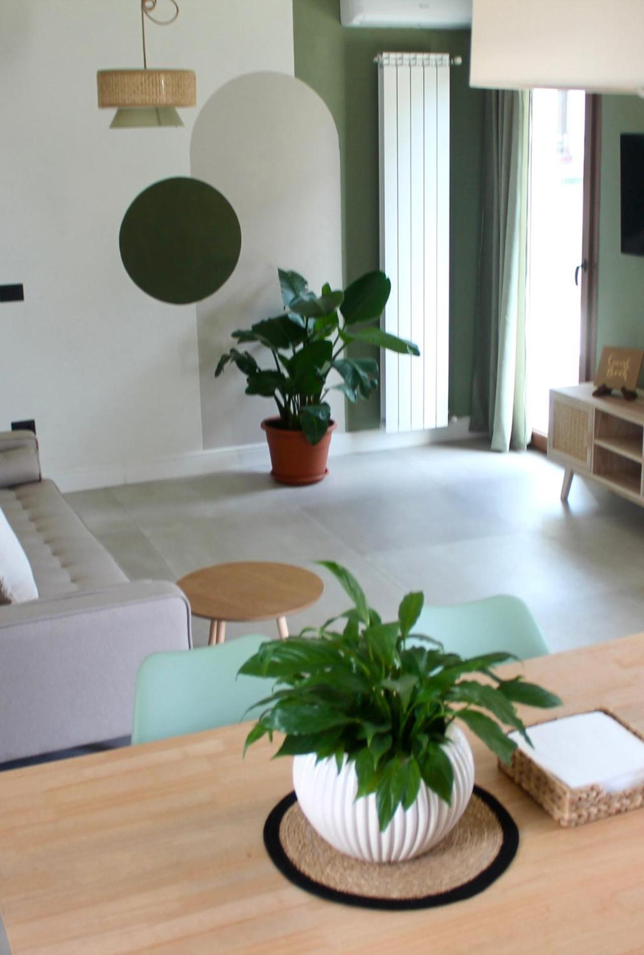 Il Cortile Del Borgo Villa Borgo Ticino ภายนอก รูปภาพ
